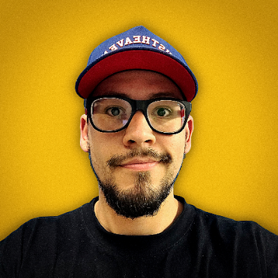 ValadaLuciano's profile picture. 