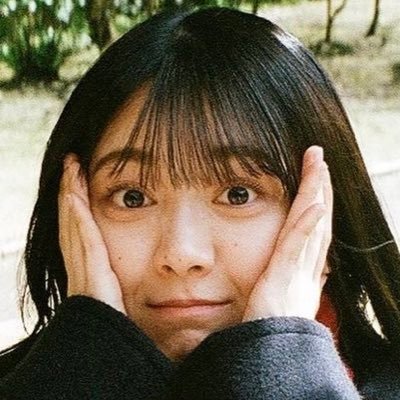 seifuku_naiyo's profile picture. 🥞と🍟と白ぶどう