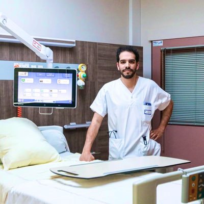 MD👨🏻⚕️Division of Geriatric Medicine, Tours University Hospital 😷- Laboratoire des Solutions de Demain #CNSA #innovation👴🏻👵🏻🦾
