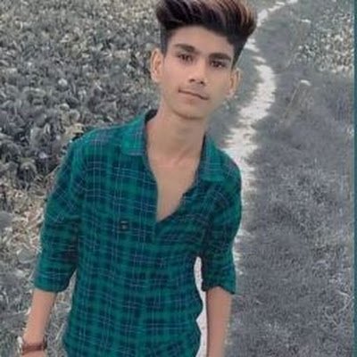 UsmanSh31455932's profile picture. 