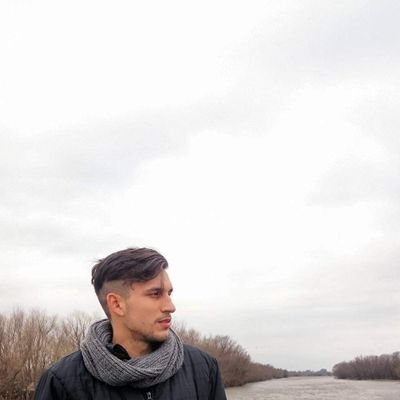 nicolaso52's profile picture. En mis ratos libres juego y aprendo juegos de mesas 🎲🧩♟️.