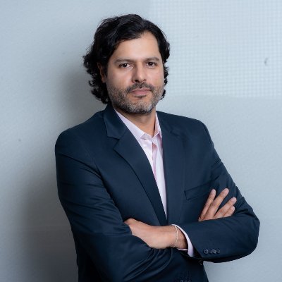 Escritor y periodista. Jefe de Prensa de la @FILBogota 2024. Colaborador de @ELTIEMPO