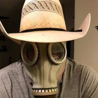 fal_goldfish's profile picture. 🇺🇸 America first! I don’t care if I offend you. if i do offend you, it means your a little bitch and need to reevaluate yourself and your life choices. 🚫DMs