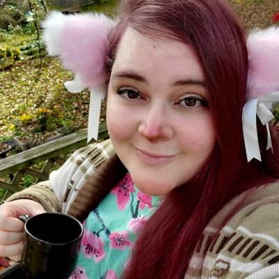 She/they. Writes code. Writes novels. Writes novel code. Gently queer. Kinda fun. Good for nature facts and puns.
