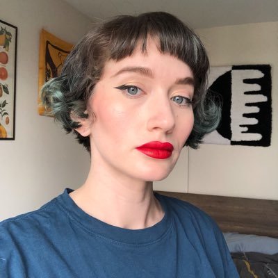 myhairisblue Profile Picture