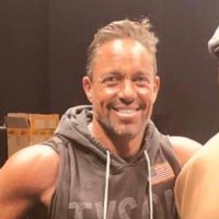 Steve Uria (@steveuria) 's Twitter Profile