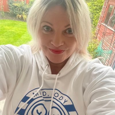 Animal loving, bookworm, T1D, 70's born, survivor and getting stronger. Sober since 03/05/21 Diag ADHD 20/02/25 #Recoveryposse #ODAAT #12steps