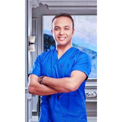 طبيب بيطري تخصص طب وجراحة الحيوانات الاليفة،وحاصل ع تصريح مزاولة المهنة منـ النقابة العامة للاطباء البيطريين بمصر.