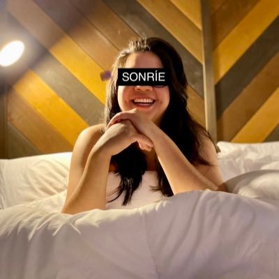 EstefhaniaConH's profile picture. Estudie Comunicación y soy el 1% que no se dedica a la fotografía, el otro 99% no sabe escribir correcto mi nombre.