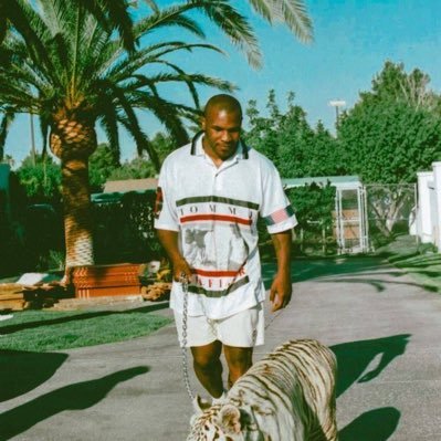 night_troy's profile picture. 