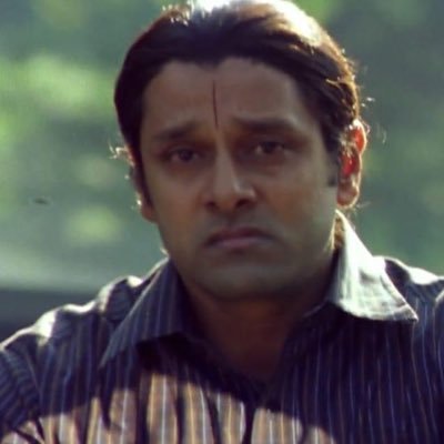 csnav7's profile picture. melancholy