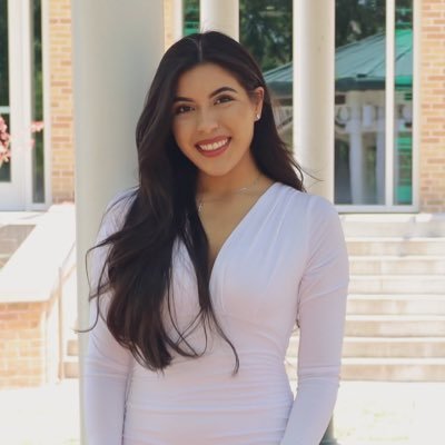 elizabethggtv's profile picture. 