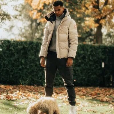 Kwesiog054954's profile picture. 