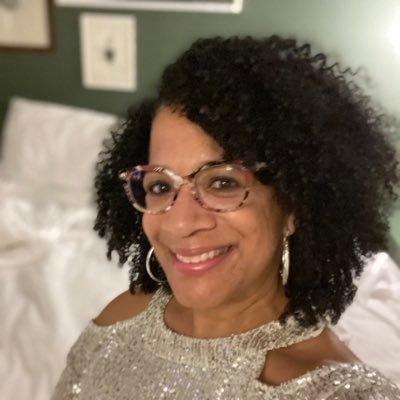 AliciaJ53719484's profile picture. ES_Futures trader 🪓 and full time publishing professional