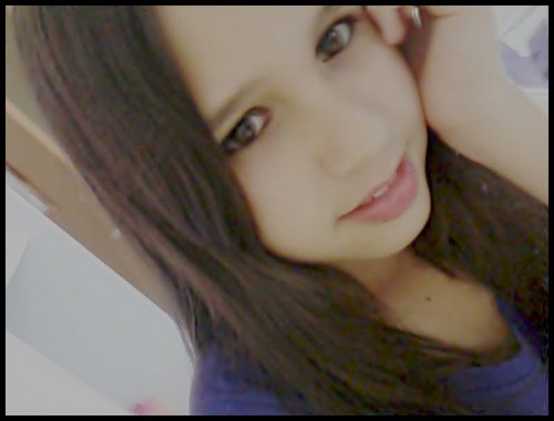 NαO soou Peerfeeitα, nem doonα dα veerdαdee.
Maaiis, soouu doonα dee miim, doonα dass miinhαs voontααdees. (LLL...¹