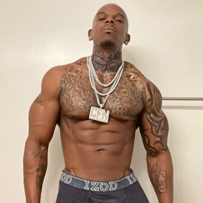 Sexxy Bi 🔝Freak ready to get into ACTION 🎥 📸 who want to link 🤪😜 love FUCKIN !! 🍆the 🌈🖕🏾🖕🏻🖕🖕🏽🖕🏾🖕🏿🤤