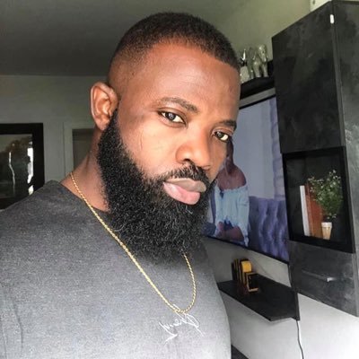 Awall41512088's profile picture. 