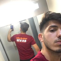 Zana (@muhzanaa) Twitter profile photo