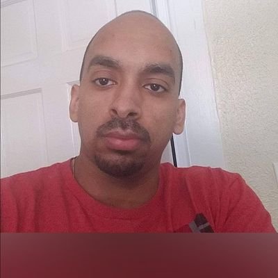 Edwin__31's profile picture. 