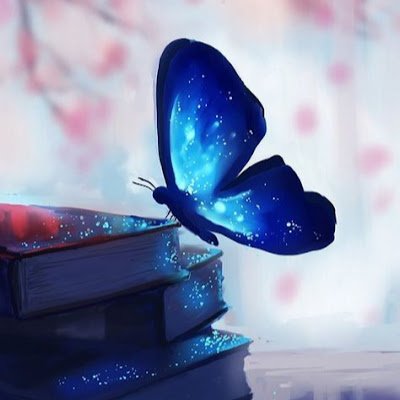 Un petit papillon souvent dans le lune 🦋🌙
Passionnée par l'espace et les étoiles 🌌
Émerveillée par la nature et randonneuse experte!