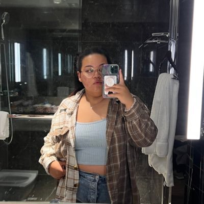 livin’ like larry :•: she/her 🏳️‍🌈🇵🇭