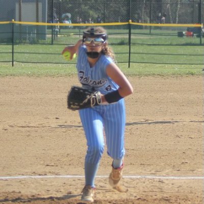 Holton-Arms School 2026 (MD) • 3.93 GPA • First Team All ISL • Olney Cougars 18u A • RHP/3B • #8 • Email - hannahwiseman2026@gmail.com • NCAA ID # 2306920298