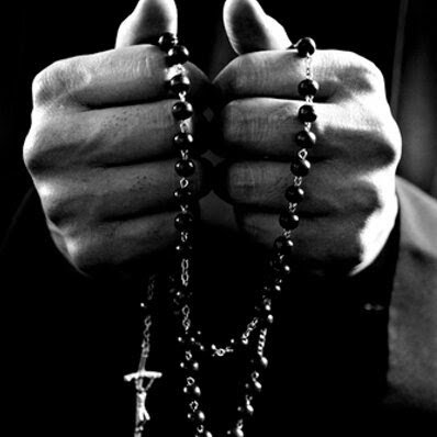 CmRosary's profile picture. 