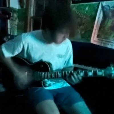 Musician from NJ📍I love to write songs 🎸🎤