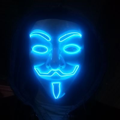 Thomass59's profile picture. Nordiste devenu sudiste!!! Motard a plein temps mais juste le dimanche 🏍️🌝. 
J'apprends toujours des erreurs des autres qui suivent mes conseils 🤫 !