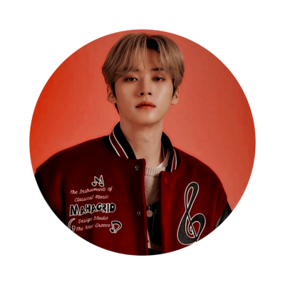 zleeeknow's profile picture. 𝕴llusionary – painted gorgeously, the passionate dancer beneath a devil bunny form of Lee Know.