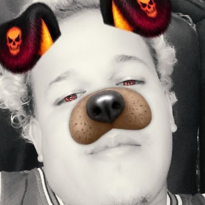 Frankli56573437's profile picture. 