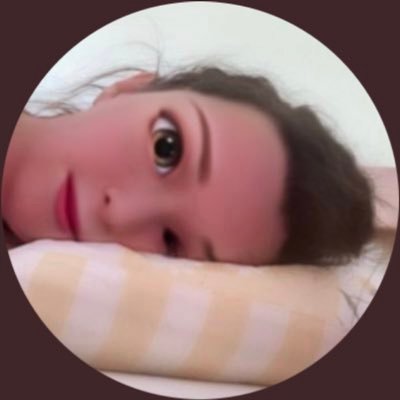 kikikrebs's profile picture. jetzt auch mit blauem Himmel 🐞 hab eigentlich nix zu sagen, aber geb gerne meinen Senf dazu
