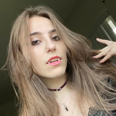 Faye 💕 on Twitter: "barbie picrew faye goes pretty hard ngl https://t