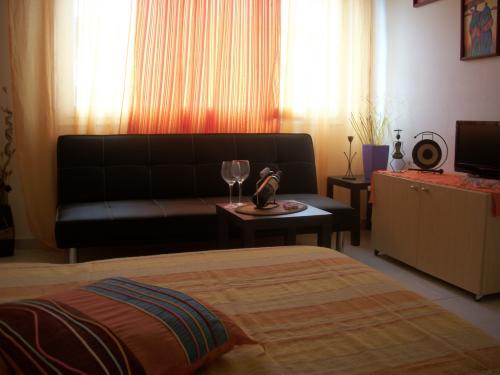 ALGHEROREPUBLIC's profile picture. nuovo b&b in alghero centro  offre stanze con bagno privato, tv.lcd, penisola e sgabelli o divano e tavolini per fare colazione in camera.vicino alla spiaggia.