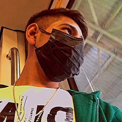 iamdakshdharma's profile picture. Rap मेरा अभी भी घर है, ये साले यहाँ अभी भी guest हैं