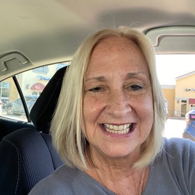 Conservative wife/ mother/ grandmother love my family, being happy and free 🇺🇸