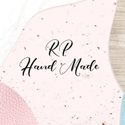 HandmadebyRP's profile picture. Създател на ръчно изработени произведения на изкуството. ♥️