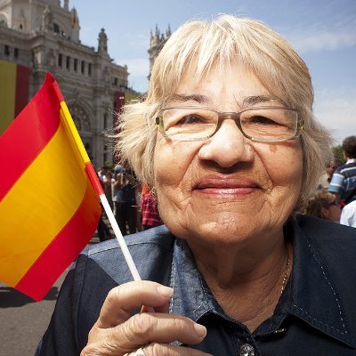 Empresario. De derechas. VOX  se me queda a la izquierda. Expreso siempre mi opinión. Si no te gusto no me importa. Trabajad gandules!! ***A veces soy mujer***