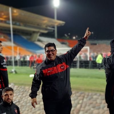 te miro y veo magia, Patrón de mi vida🔴⚫
📌06/12/2015↗️
📌30/10/2022⭐️ GLORIA ETERNA