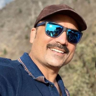 @Vik_World