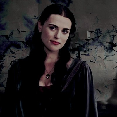 Bʟᴀᴄᴋ ᴍᴀɢɪᴄ ᴡᴏᴍᴀɴ. Dᴀʀᴋ, ʙɪᴛᴛᴇʀ, ᴀɴᴅ ᴛᴏᴏ ʜᴏᴛ ғᴏʀ ʏᴏᴜ. Lɪʟᴀᴄ ᴀɴᴅ ɢᴏᴏsᴇʙᴇʀʀɪᴇs' ᴀᴍʙᴀssᴀᴅᴏʀ. |RP|
