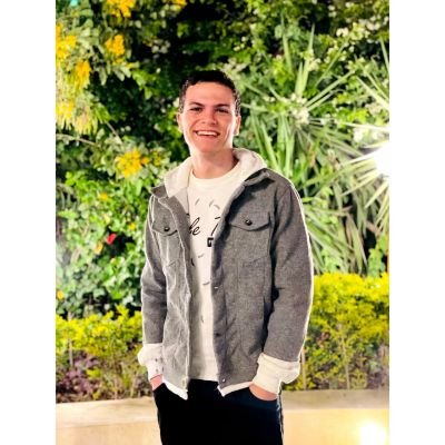 AhmdAshraf17's profile picture. ‏‏‏‏‏‏‏‏‏‏مفيش حاجة تانية غير عنيكي اللي هتردلي نور عيني اللي إنطفى :') 💙



Medical student (zu) 🌸❤️
https://t.co/xL4adLmBpv‎‎