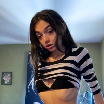 27. - amateur model puppy gal! MINORS DNI. NO SNAP. ⚪️i verify⚪️ 🐰 NO MEETUPS, NO VIDEO CALLS, NO SEXTING. top poster on reddit. 👾twitch- spitgoth 👾