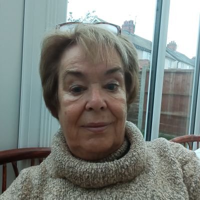 WendyMJones01's profile picture. Retired journalist