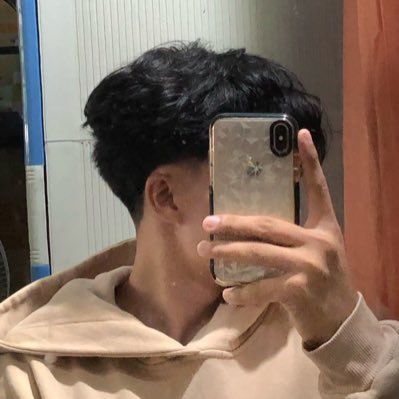 bunnyjom's profile picture. 