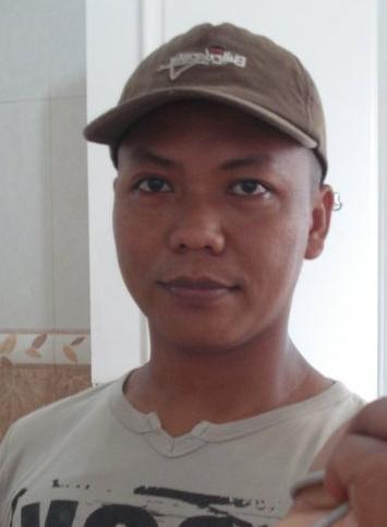 Baik menjadi orang penting
Tapi jauh lebih penting menjadi orang baik...
Kang ebet kadarusman