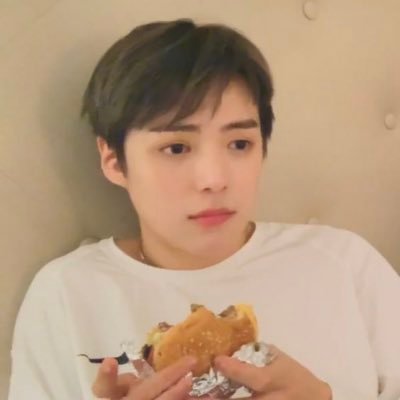 monbebeddoddoke's profile picture. 사룽~💕