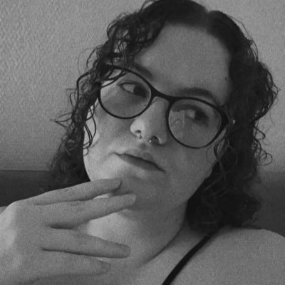 valvnt4's profile picture. Fire, walk with me