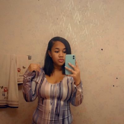 Shetrendy1018's profile picture. Follow me on insta __armaniiiiii__