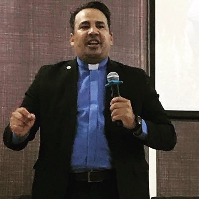 Roberio72972660's profile picture. Padre. da Congregação dos. Salesianos filósofo. teólogo. pregador da palavra de Deus.